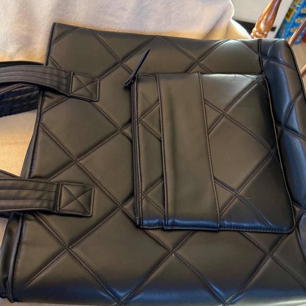 Max Studio Black Quilted Tote Bag 18 inch Lamby - Picture 12 of 12